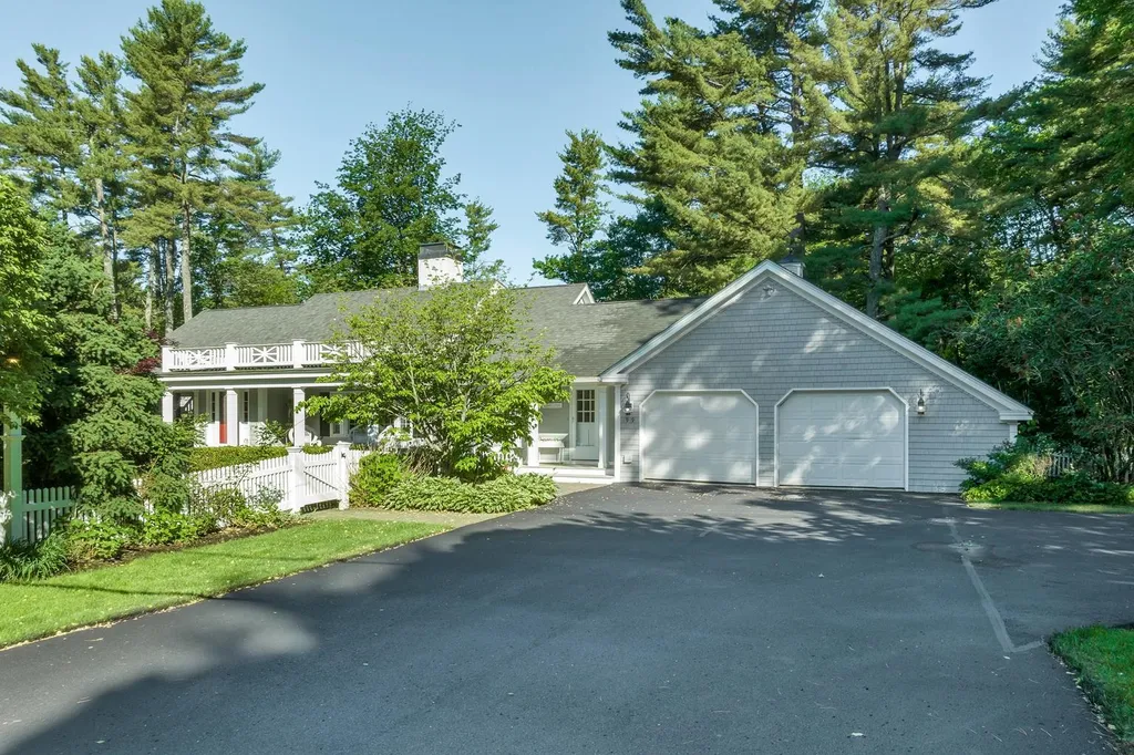 99 Forest Road Wolfeboro NH 03894