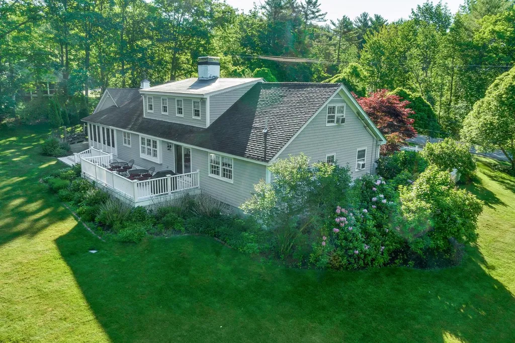 99 Forest Road Wolfeboro NH 03894