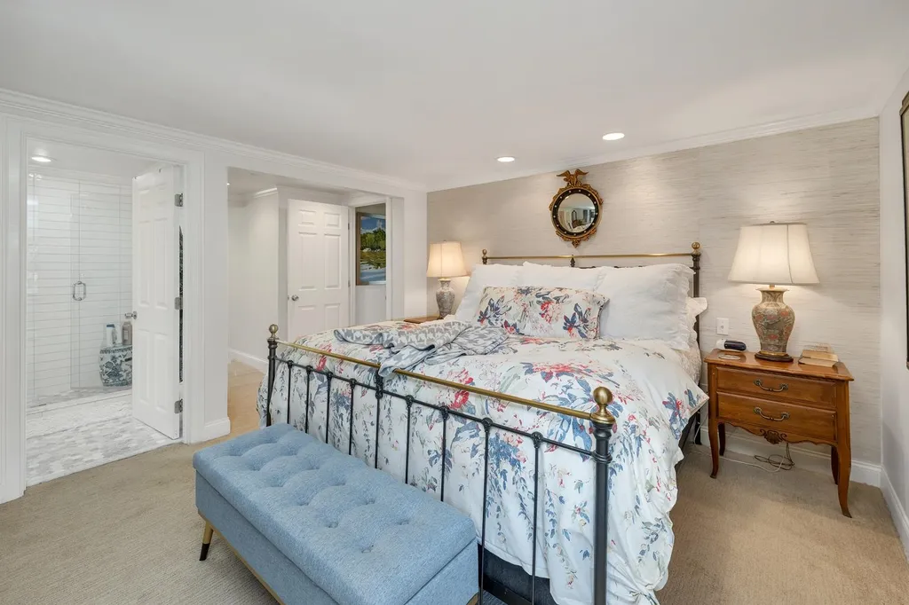 99 Forest Road Wolfeboro NH 03894