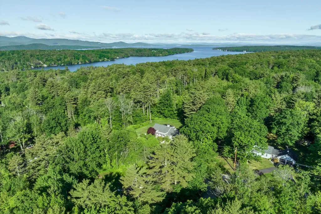 99 Forest Road Wolfeboro NH 03894