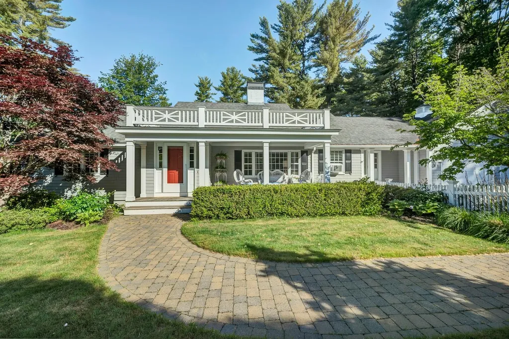 99 Forest Road Wolfeboro NH 03894