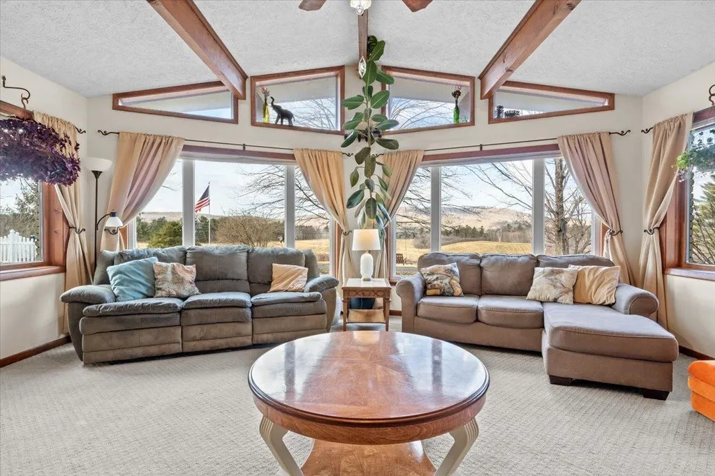 3 Hillcrest Road Fairfax VT 05454