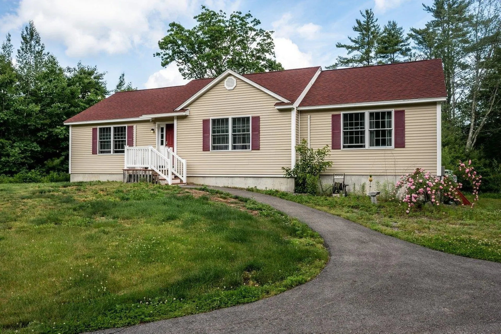 392 Piscassic Road Newfields NH 03856