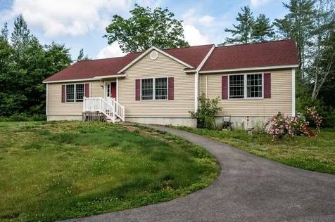 392 Piscassic Road Newfields NH 03856
