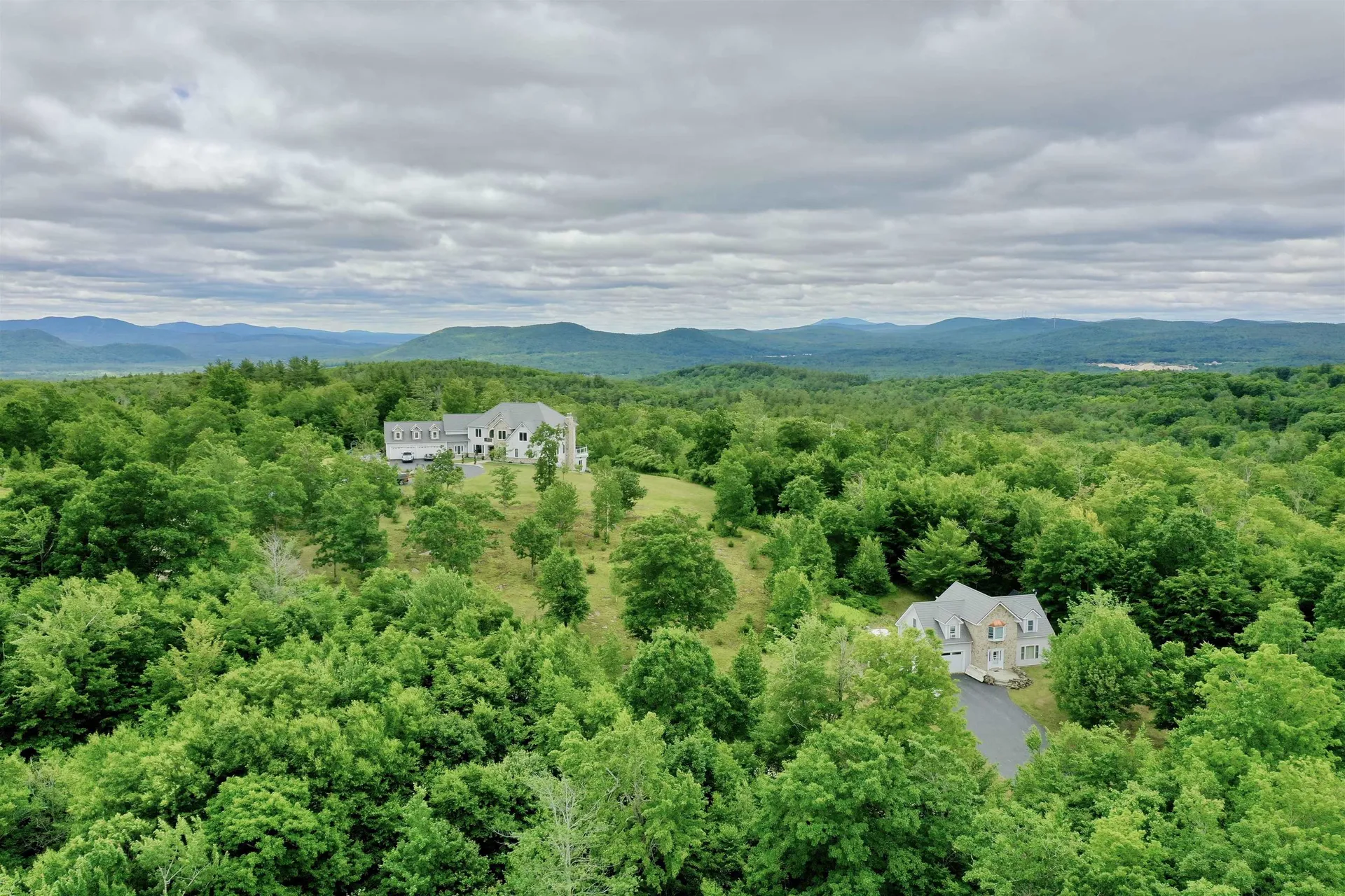 129 North Road Hillsborough NH 03244