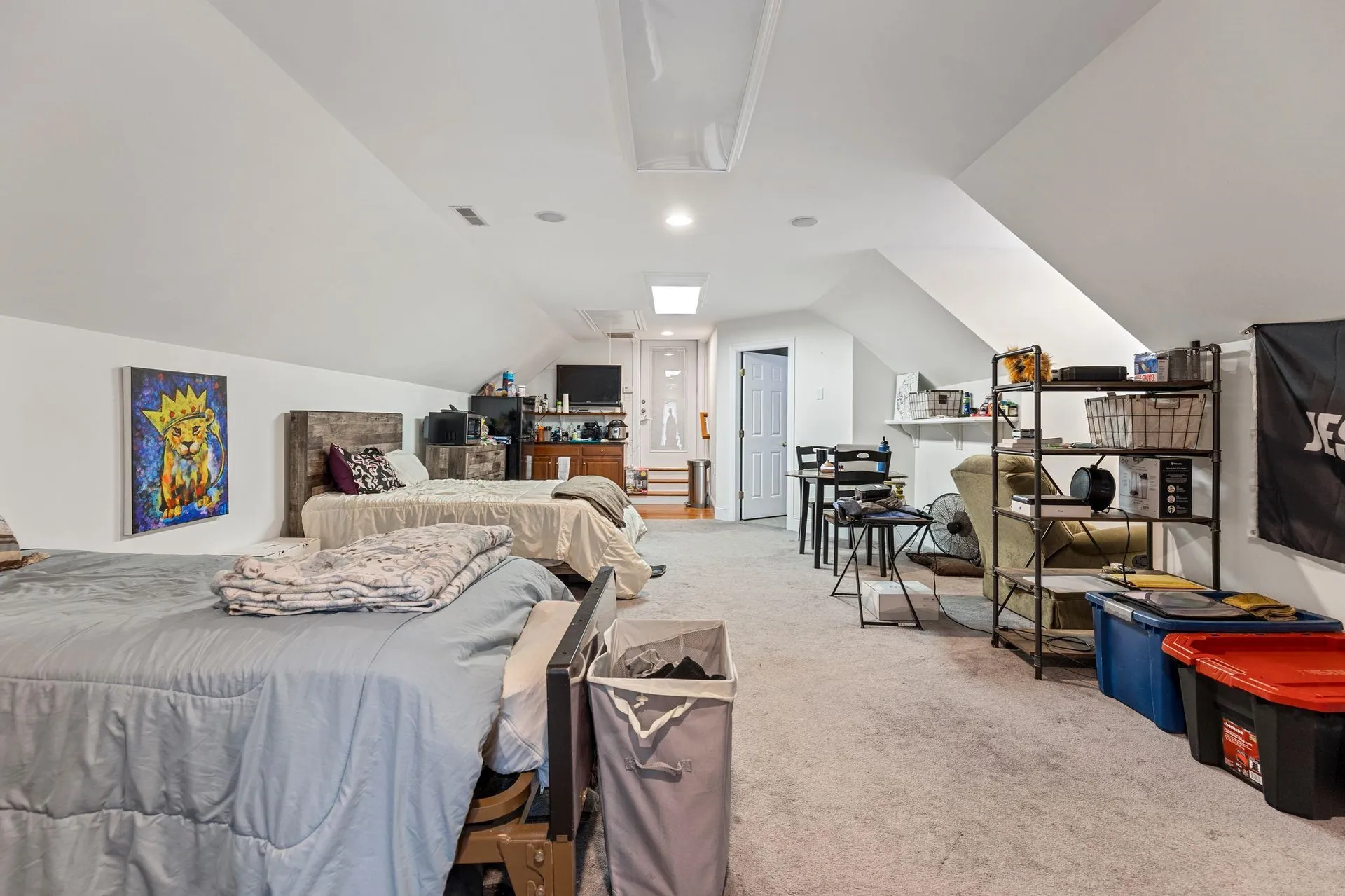 129 North Road Hillsborough NH 03244