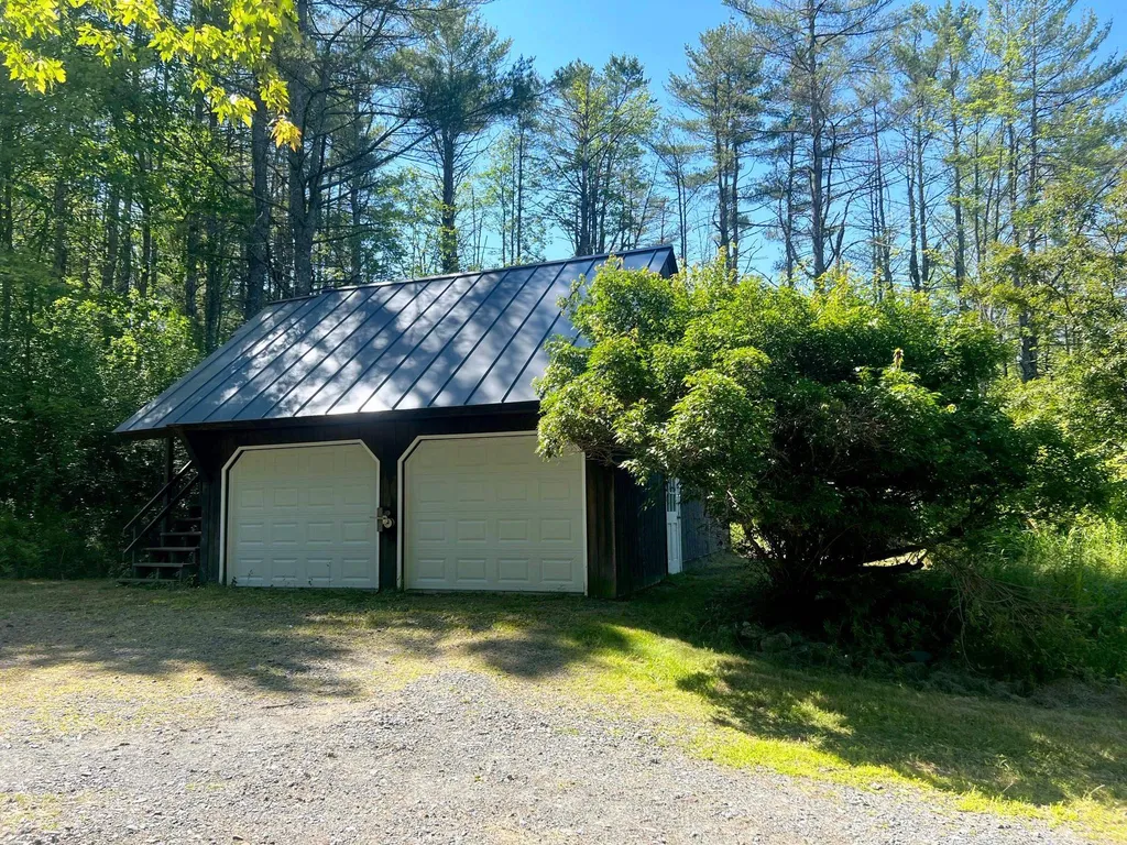 137 Slayton Hill Road Lebanon NH 03766