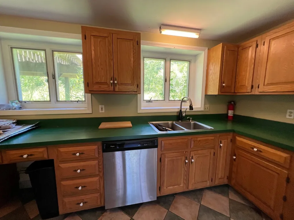 137 Slayton Hill Road Lebanon NH 03766