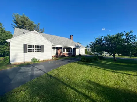 189 Gay Farm Road New London NH 03257