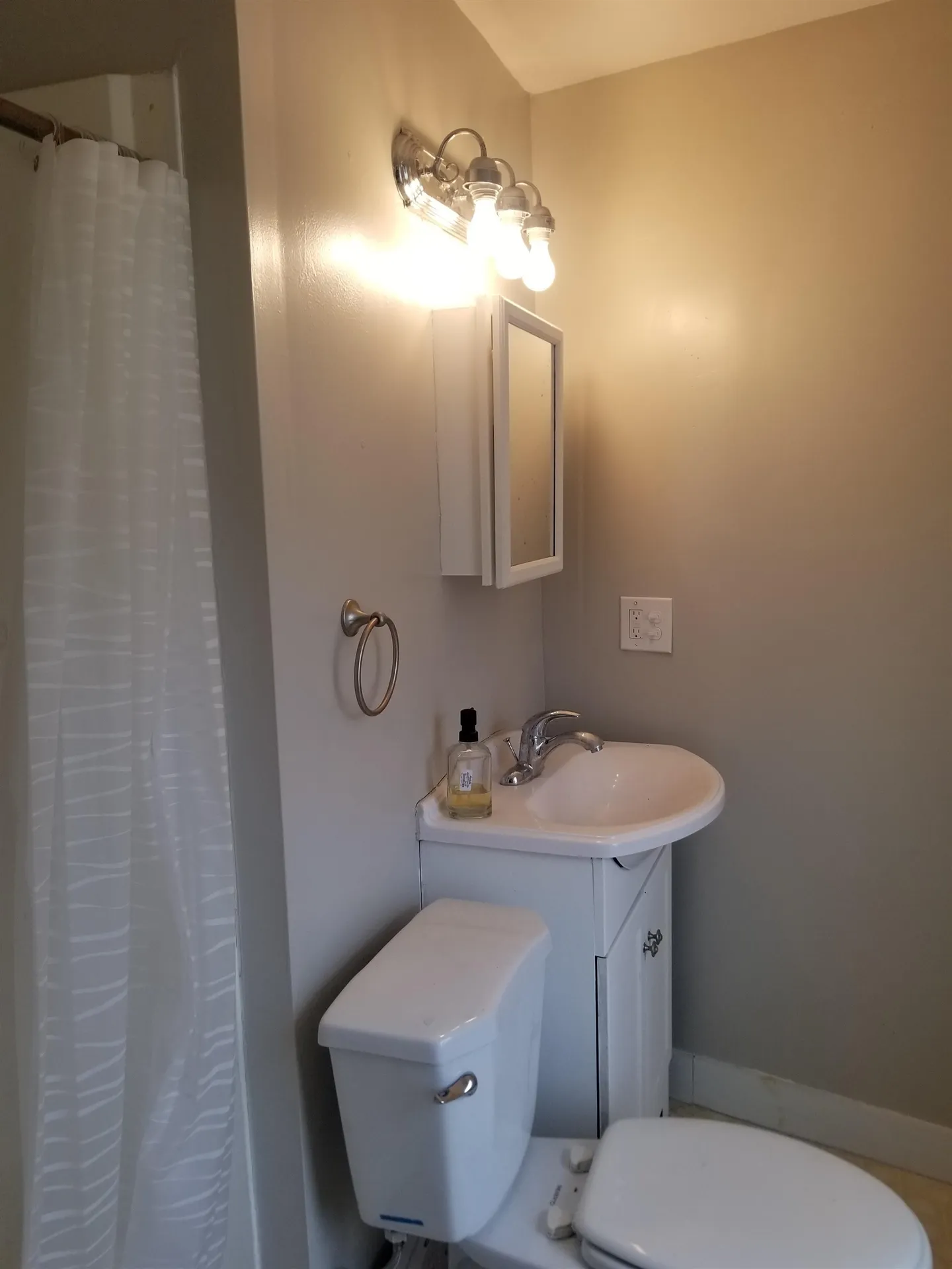 12-14 Essex Street Dover NH 03820