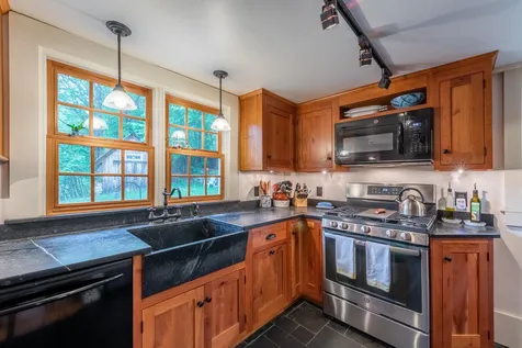 39 Patterson Hill Road Henniker NH 03242