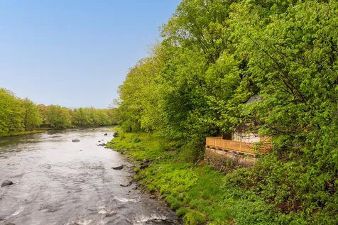 39 Patterson Hill Road Henniker NH 03242