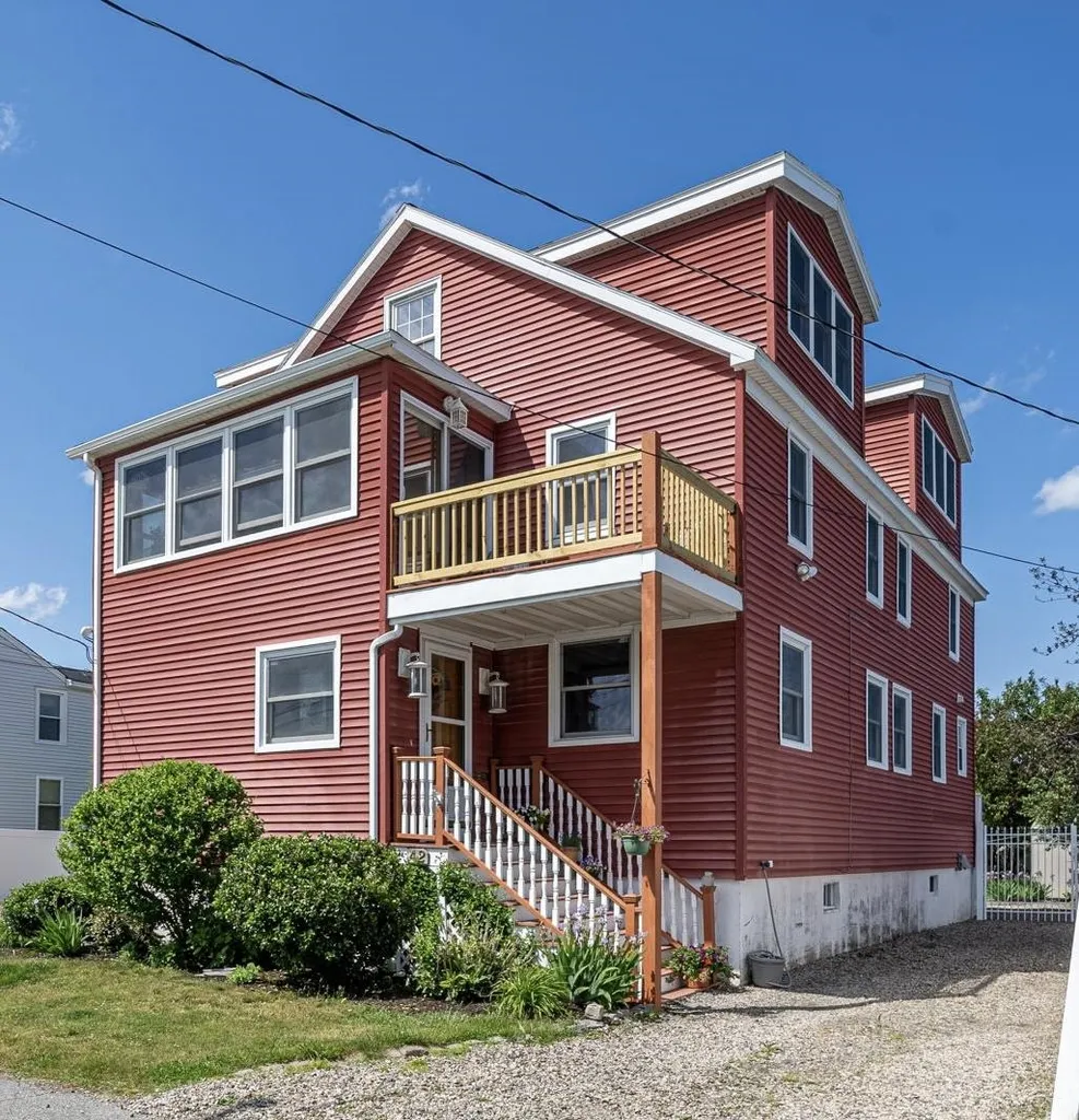 42 Nudd Avenue Hampton NH 03842