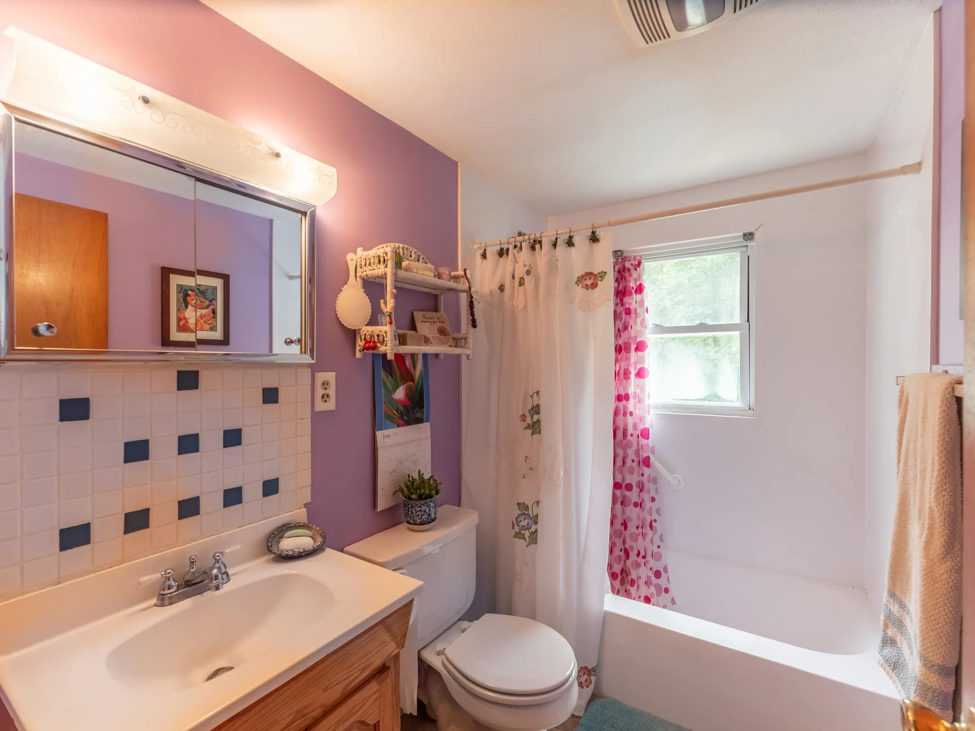 37 Squamscott Road Stratham NH 03885