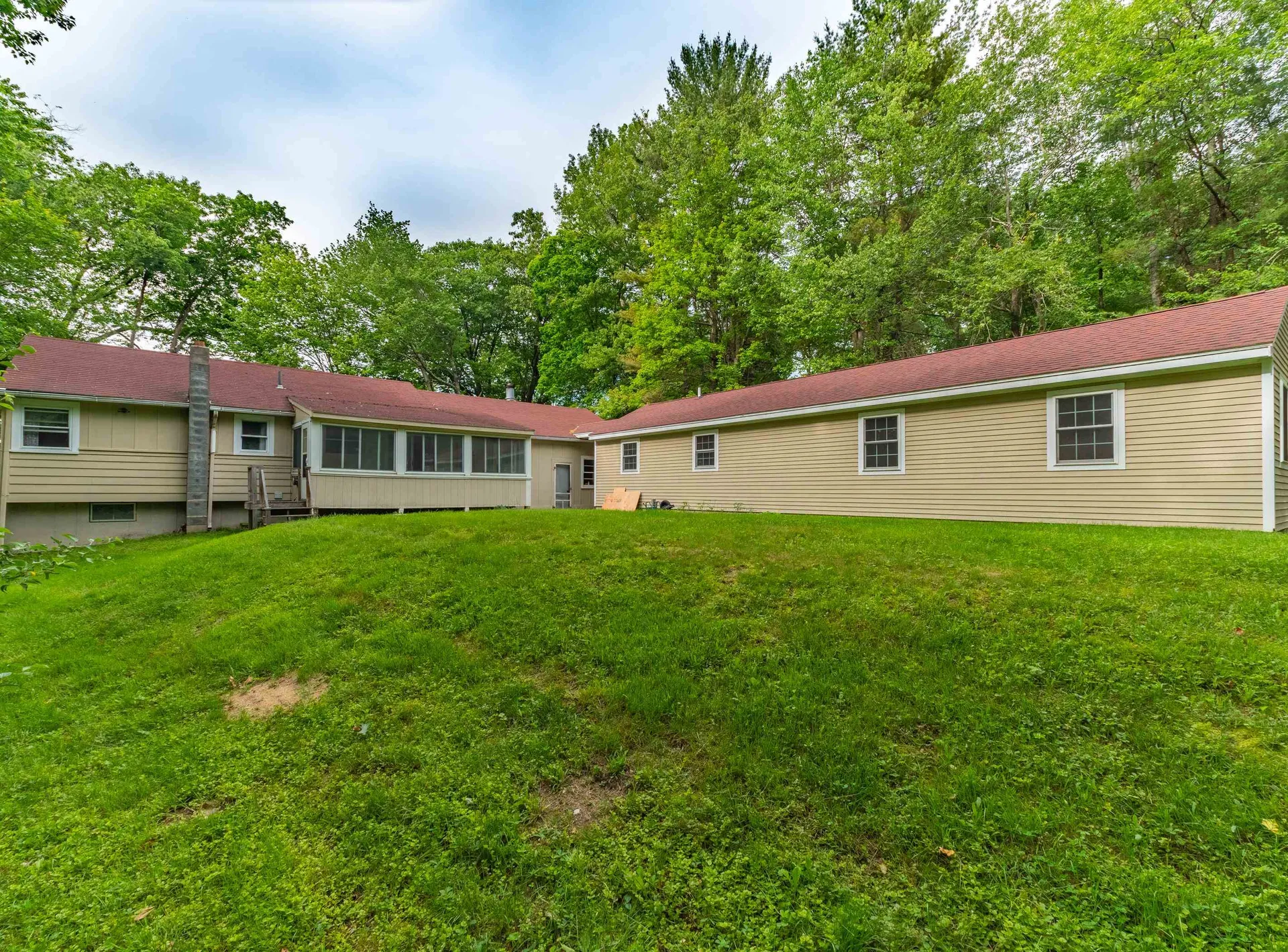 37 Squamscott Road Stratham NH 03885