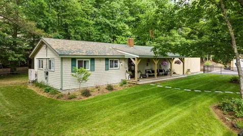 4 Robin Lane Moultonborough NH 03254