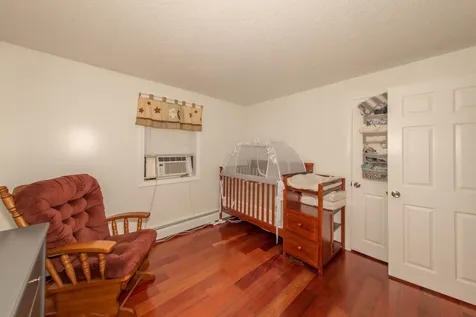16 Skylark Drive Derry NH 03038