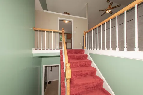 16 Skylark Drive Derry NH 03038