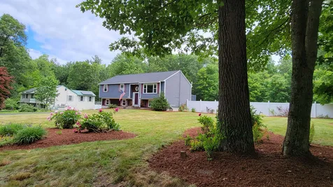 16 Skylark Drive Derry NH 03038