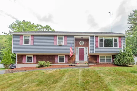 16 Skylark Drive Derry NH 03038