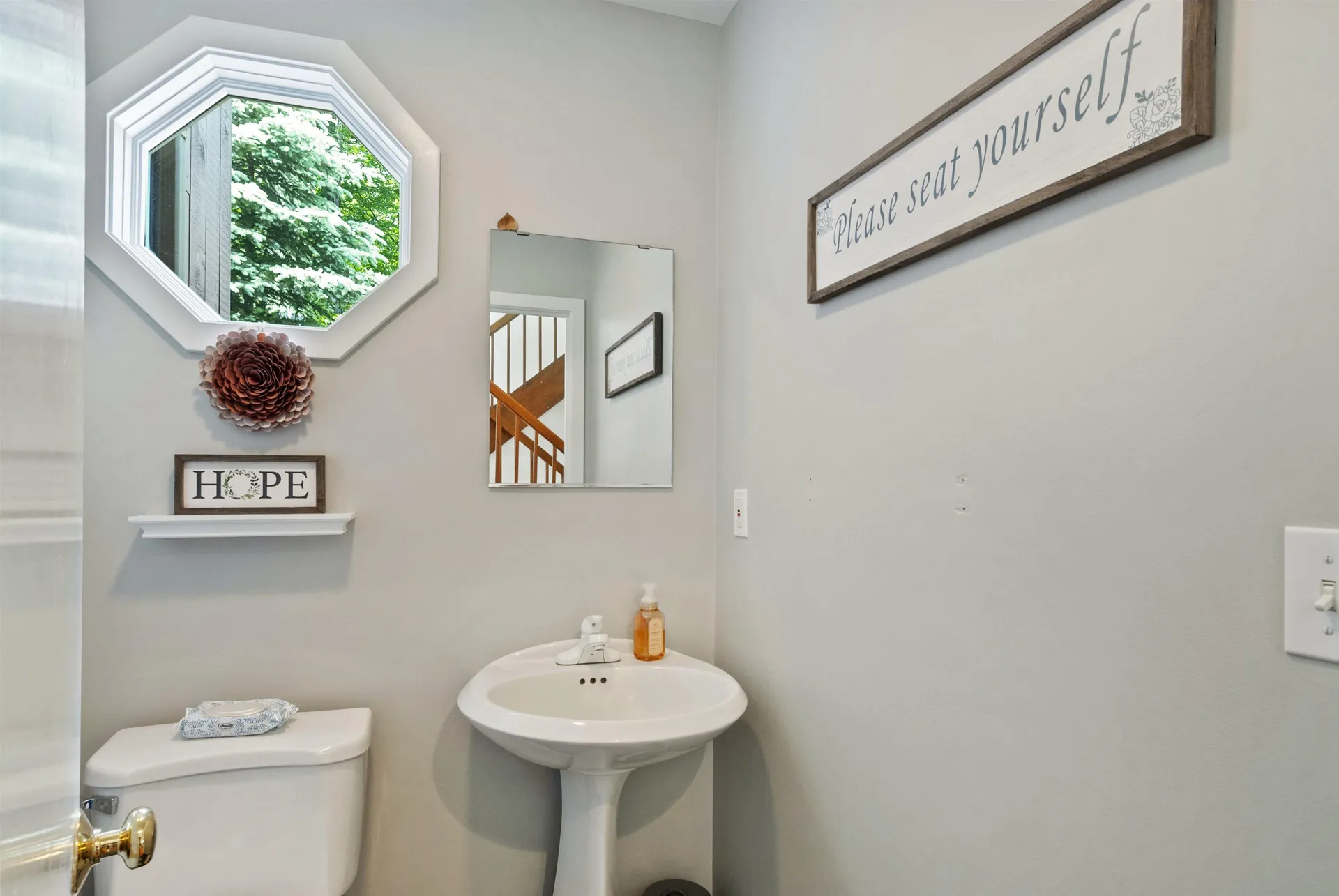 12 Knob Hill Grantham NH 03753