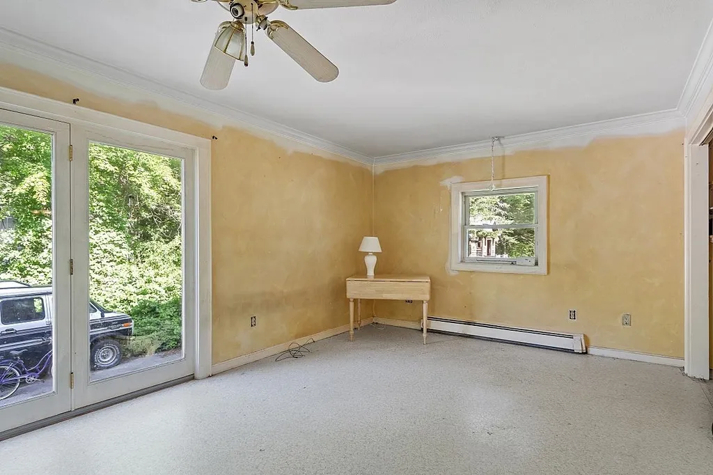 101 Farm Lane Seabrook NH 03874