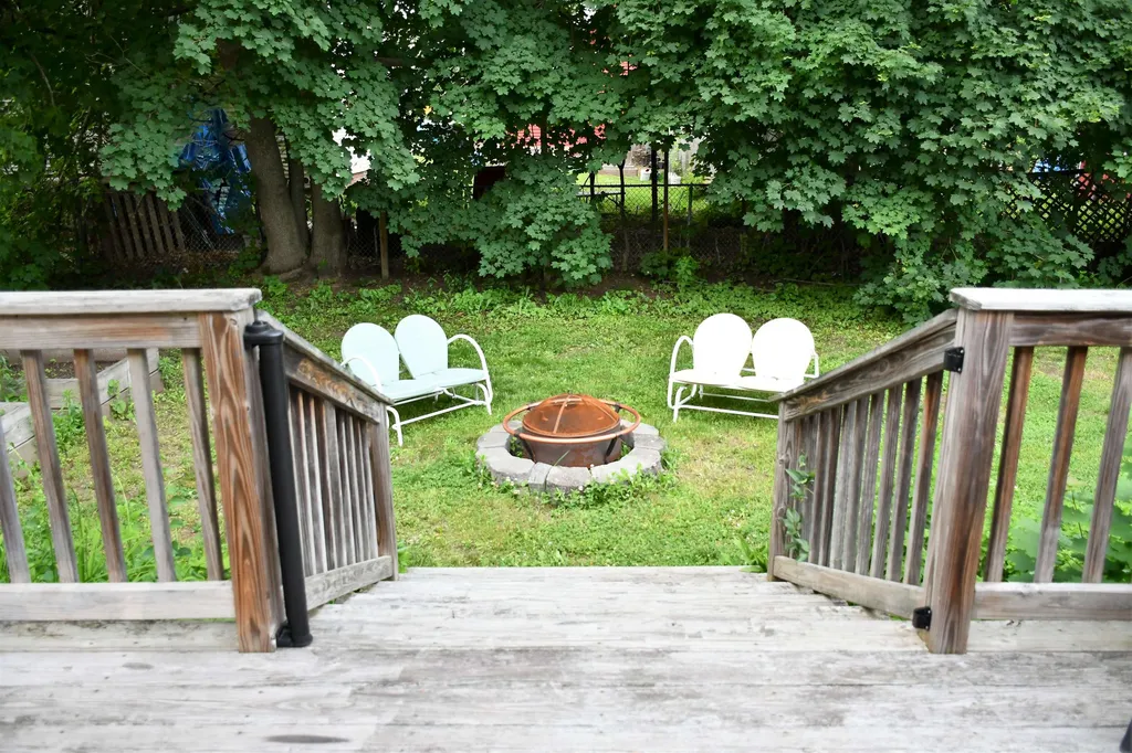 7 Furbush Street Rochester NH 03867-0000