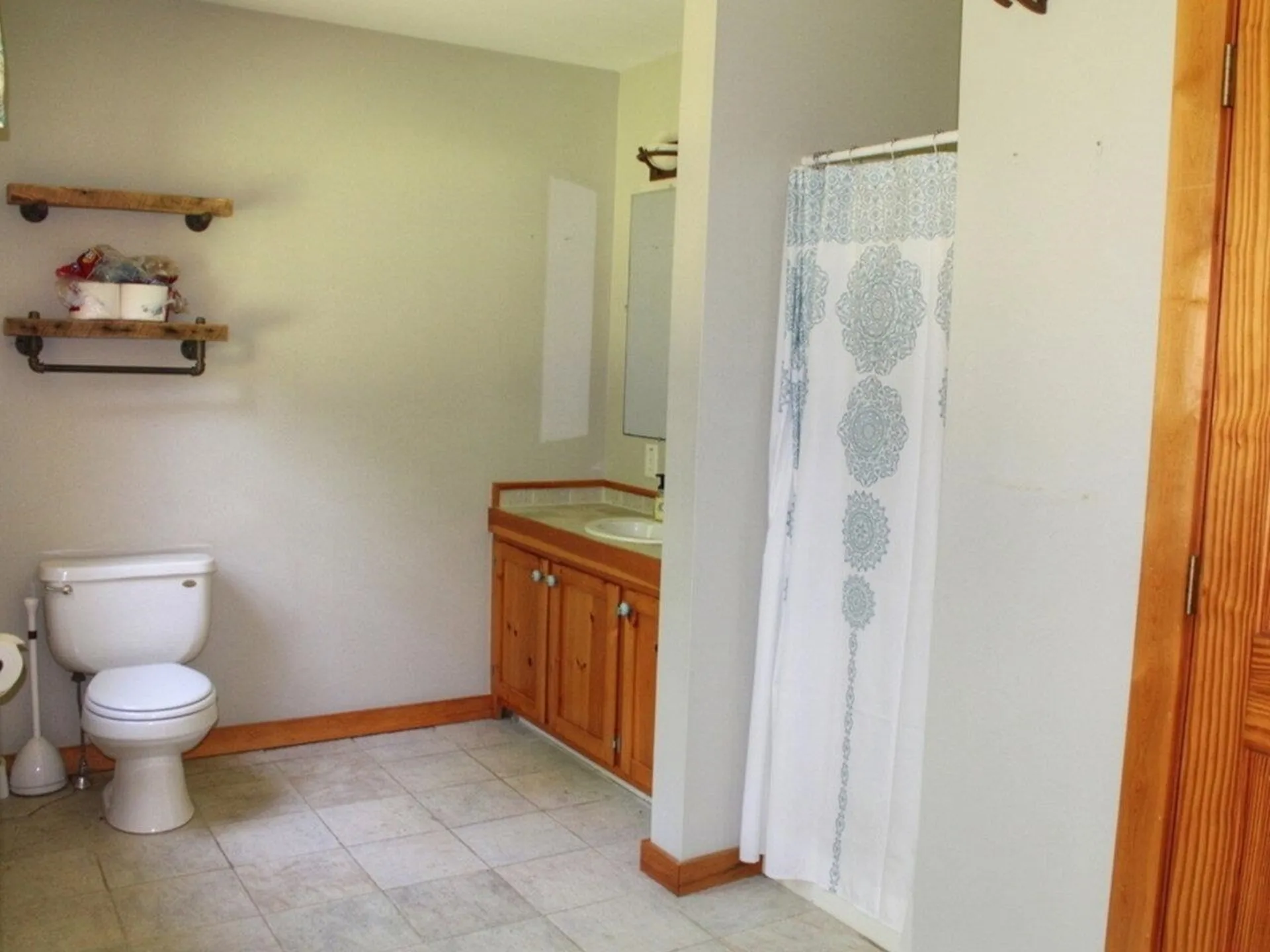 360 Stonewall Drive Bristol VT 05443
