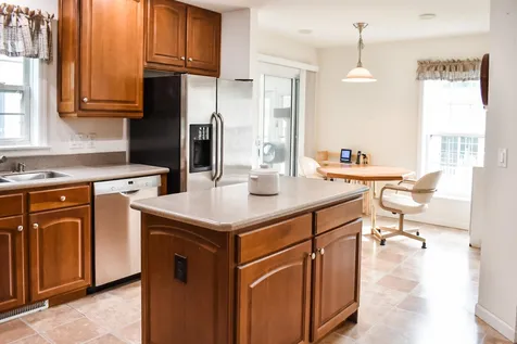 7 Loggers Lane Sandown NH 03873