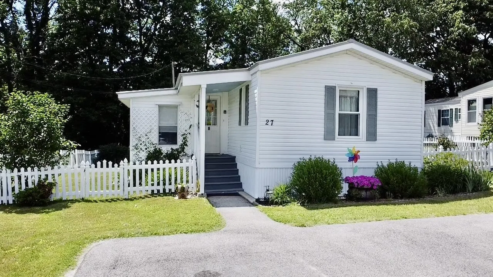 27 3rd Street Mont Vernon NH 03057