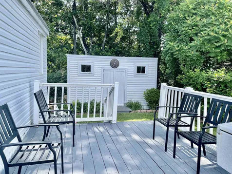 27 3rd Street Mont Vernon NH 03057