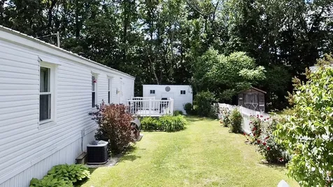 27 3rd Street Mont Vernon NH 03057