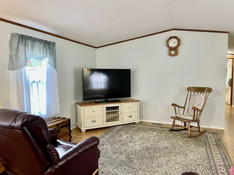 27 3rd Street Mont Vernon NH 03057