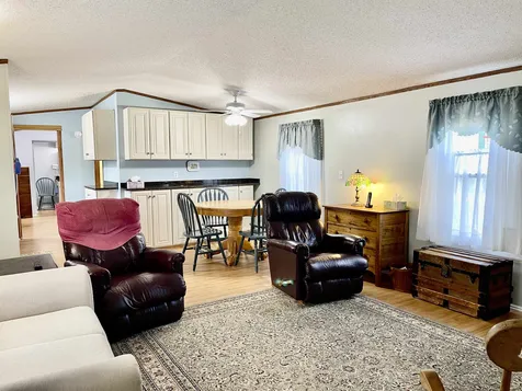 27 3rd Street Mont Vernon NH 03057