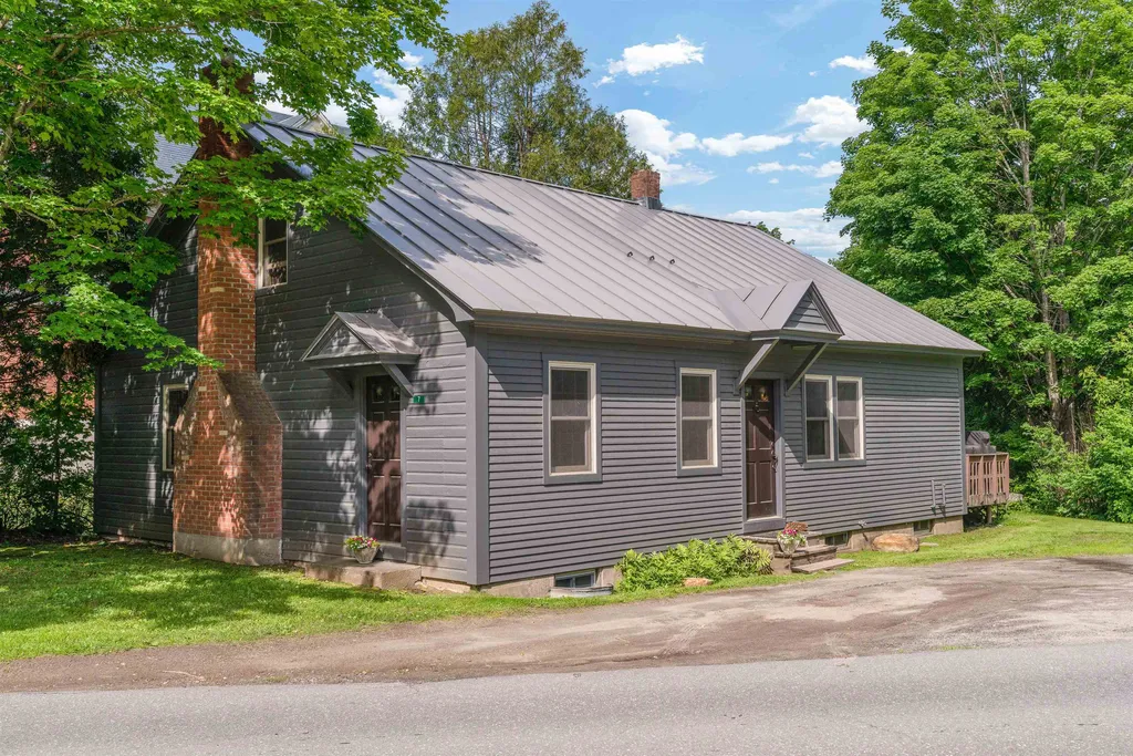 7 Quechee Road Hartland VT 05048-0349