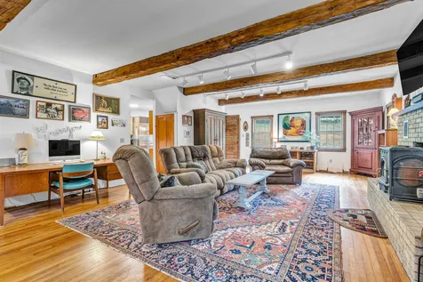 7 Quechee Road Hartland VT 05048-0349