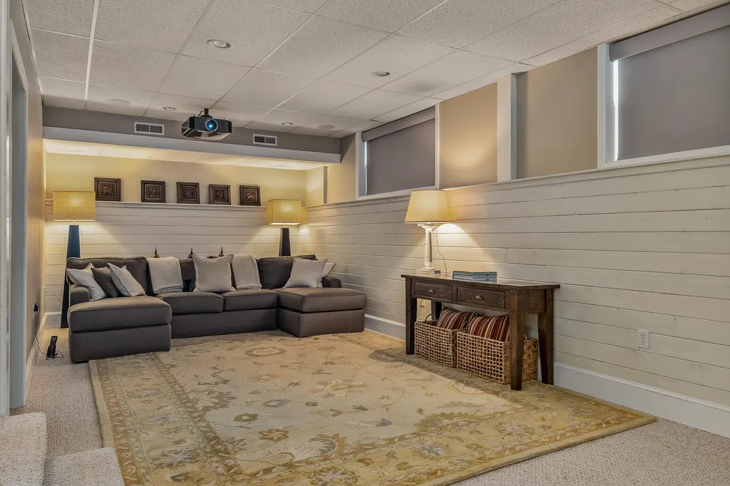 101 Gosport Road Portsmouth NH 03801
