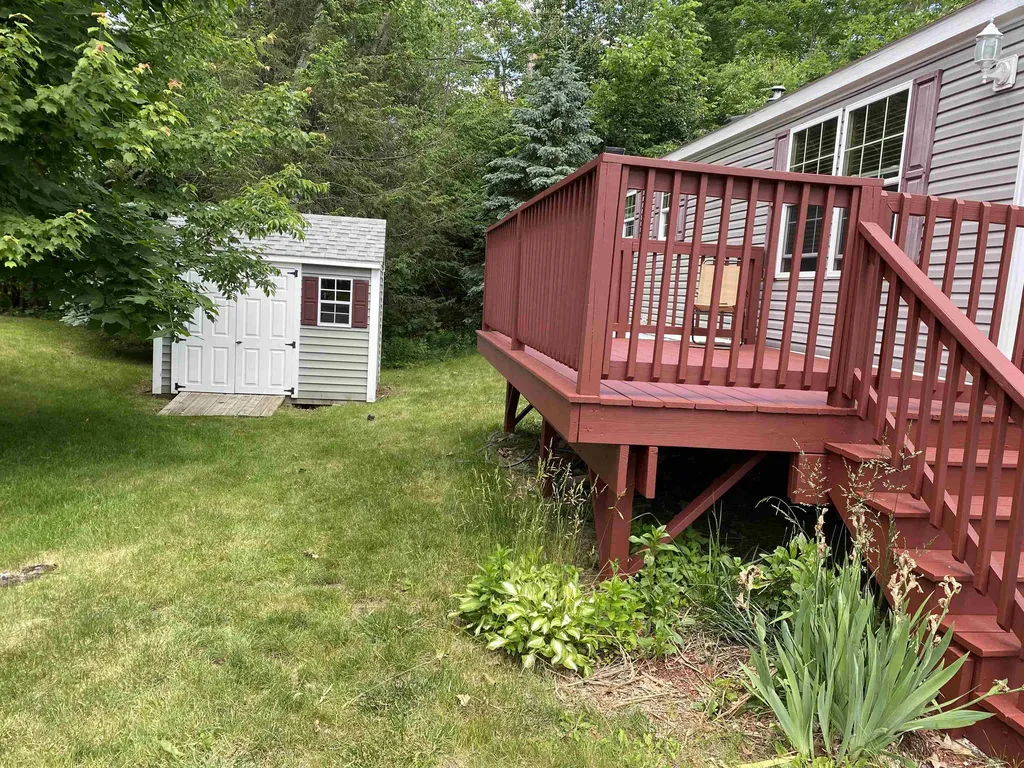 24 Evergreen Terrace Lee NH 03861