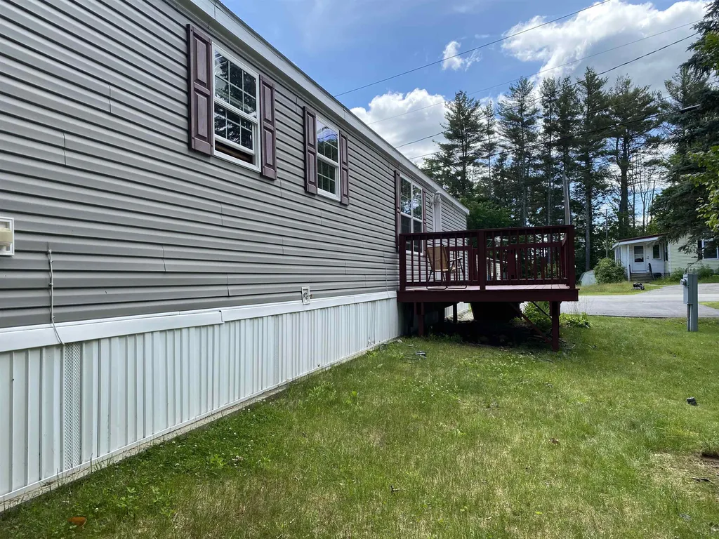 24 Evergreen Terrace Lee NH 03861