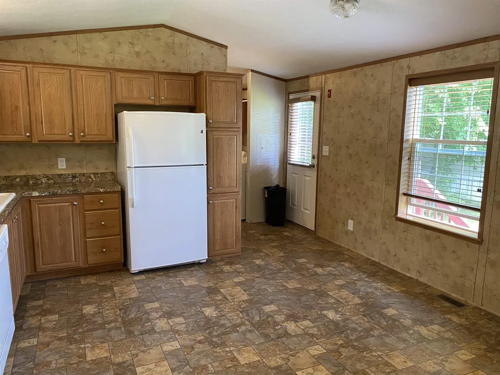 24 Evergreen Terrace Lee NH 03861