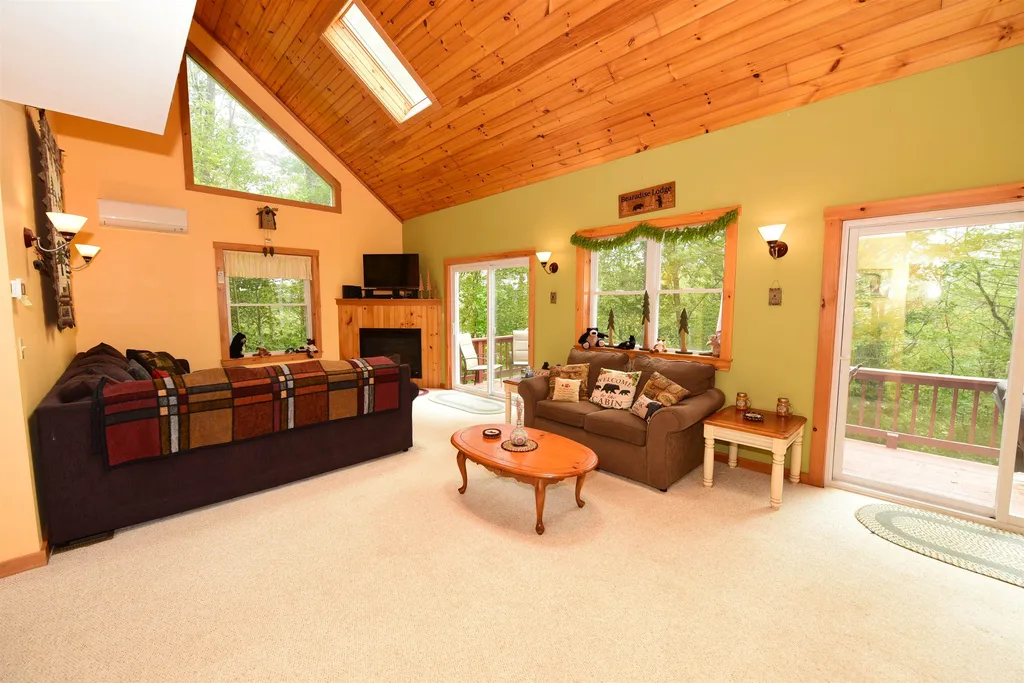 6 Oak Ridge Road Madison NH 03849