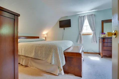 4 Apple Tree Street Bristol NH 03222