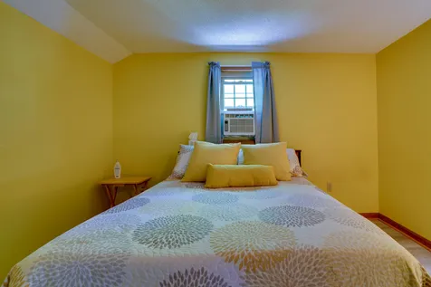 4 Apple Tree Street Bristol NH 03222