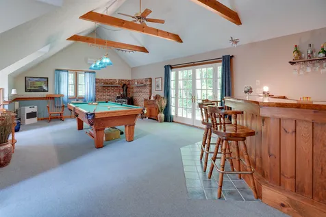 4 Apple Tree Street Bristol NH 03222