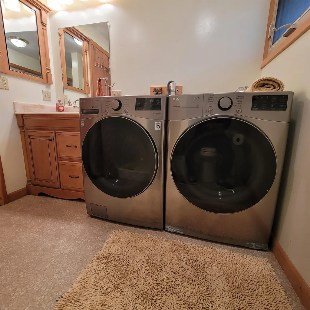 36 Woodlands Road Alton NH 03810