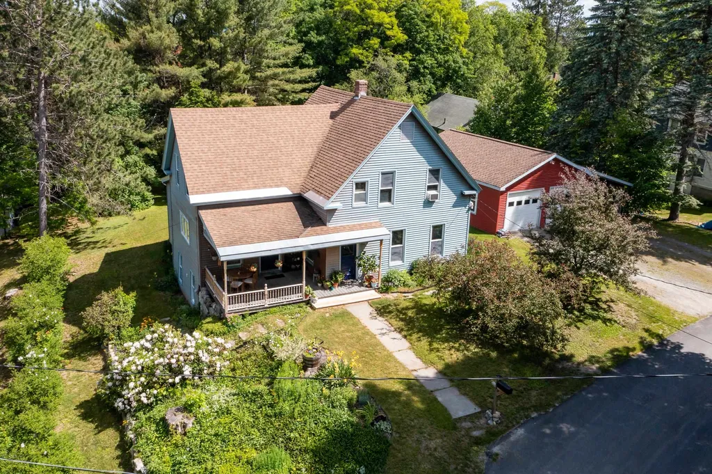 125 Cross Street Bethlehem NH 03574