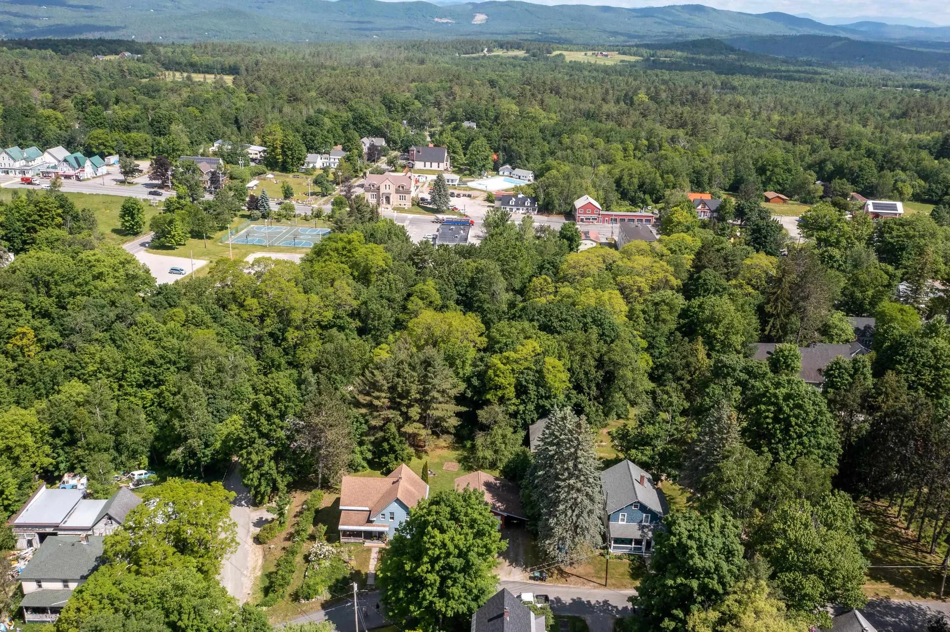 125 Cross Street Bethlehem NH 03574