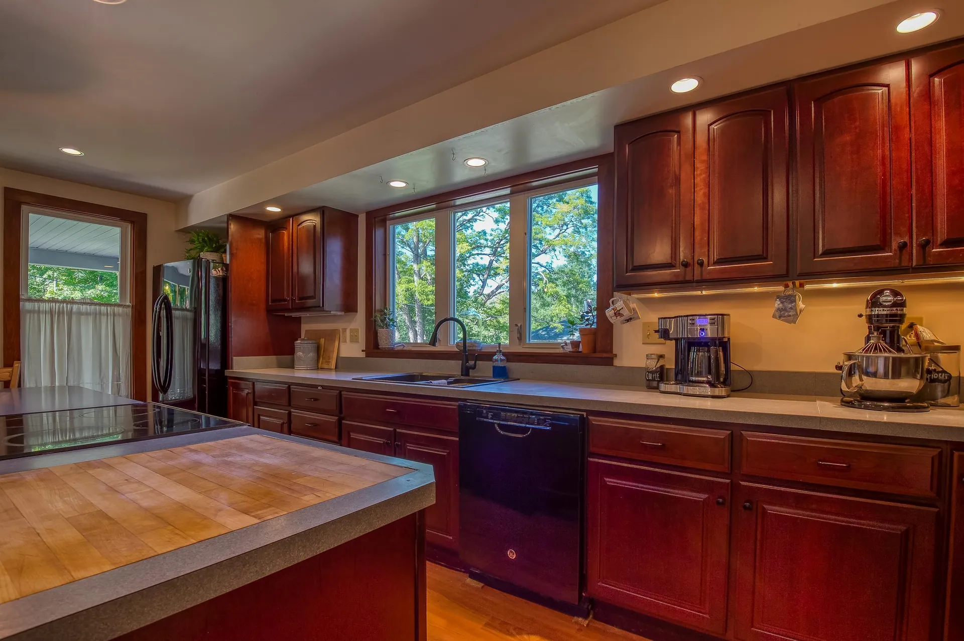 125 Cross Street Bethlehem NH 03574