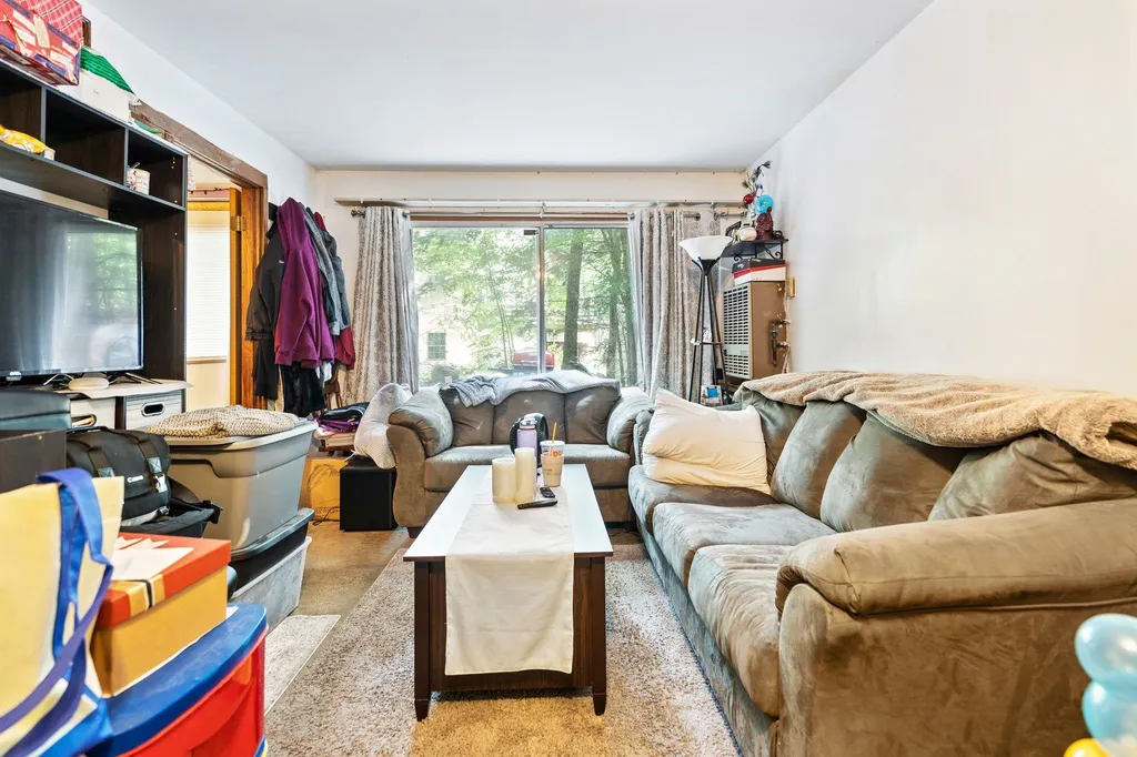 5 Tartan Court Danville NH 03819
