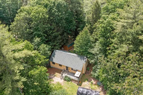 5 Tartan Court Danville NH 03819